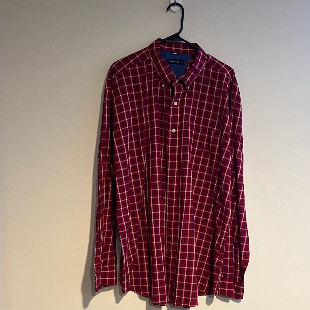 ♻️Nautica Red Button Down